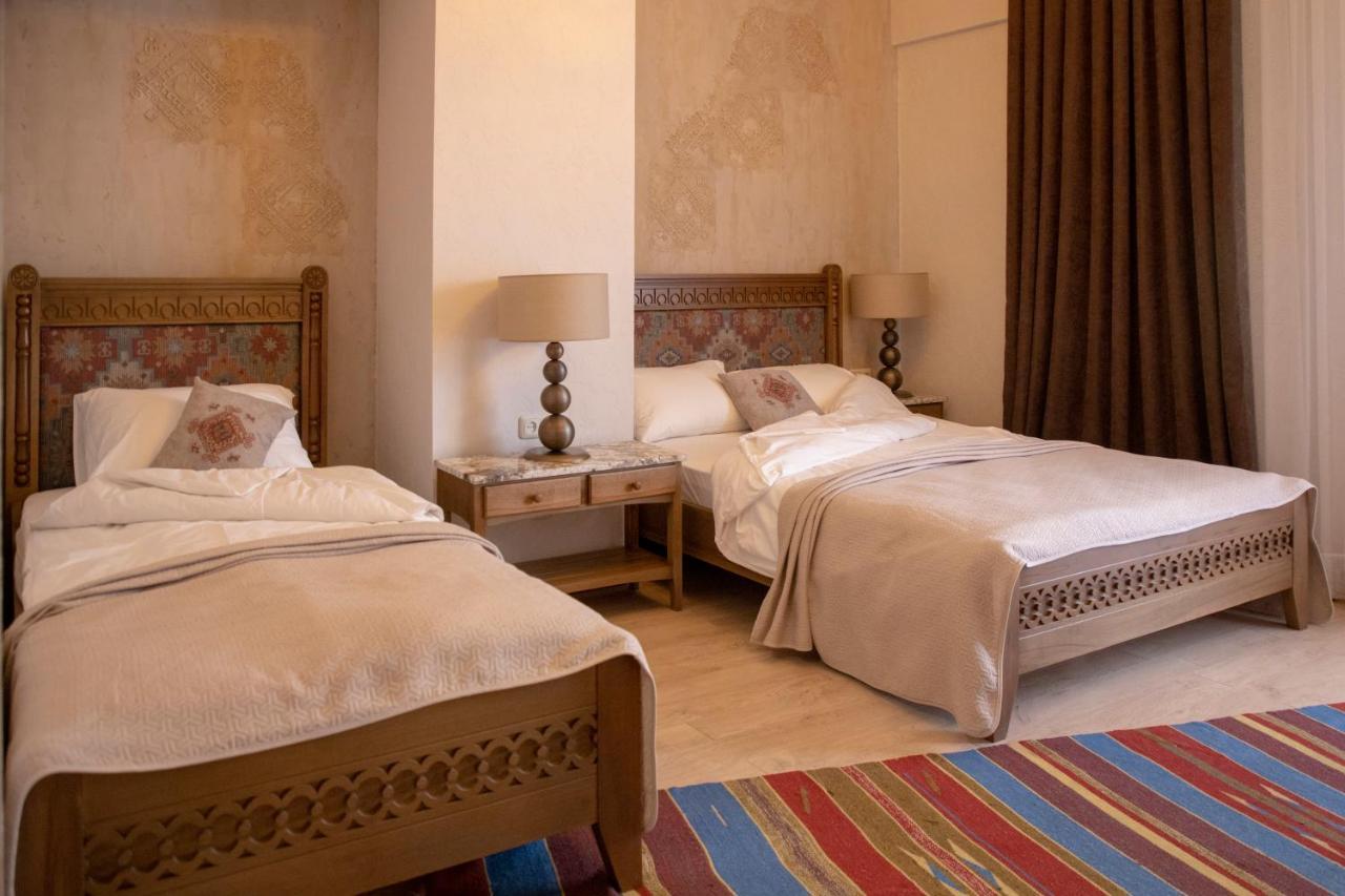 Boutique Ethno Hotel 기우므리 외부 사진