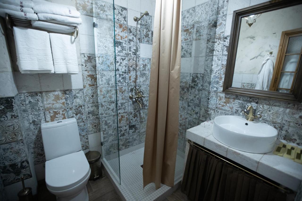 Boutique Ethno Hotel 기우므리 외부 사진