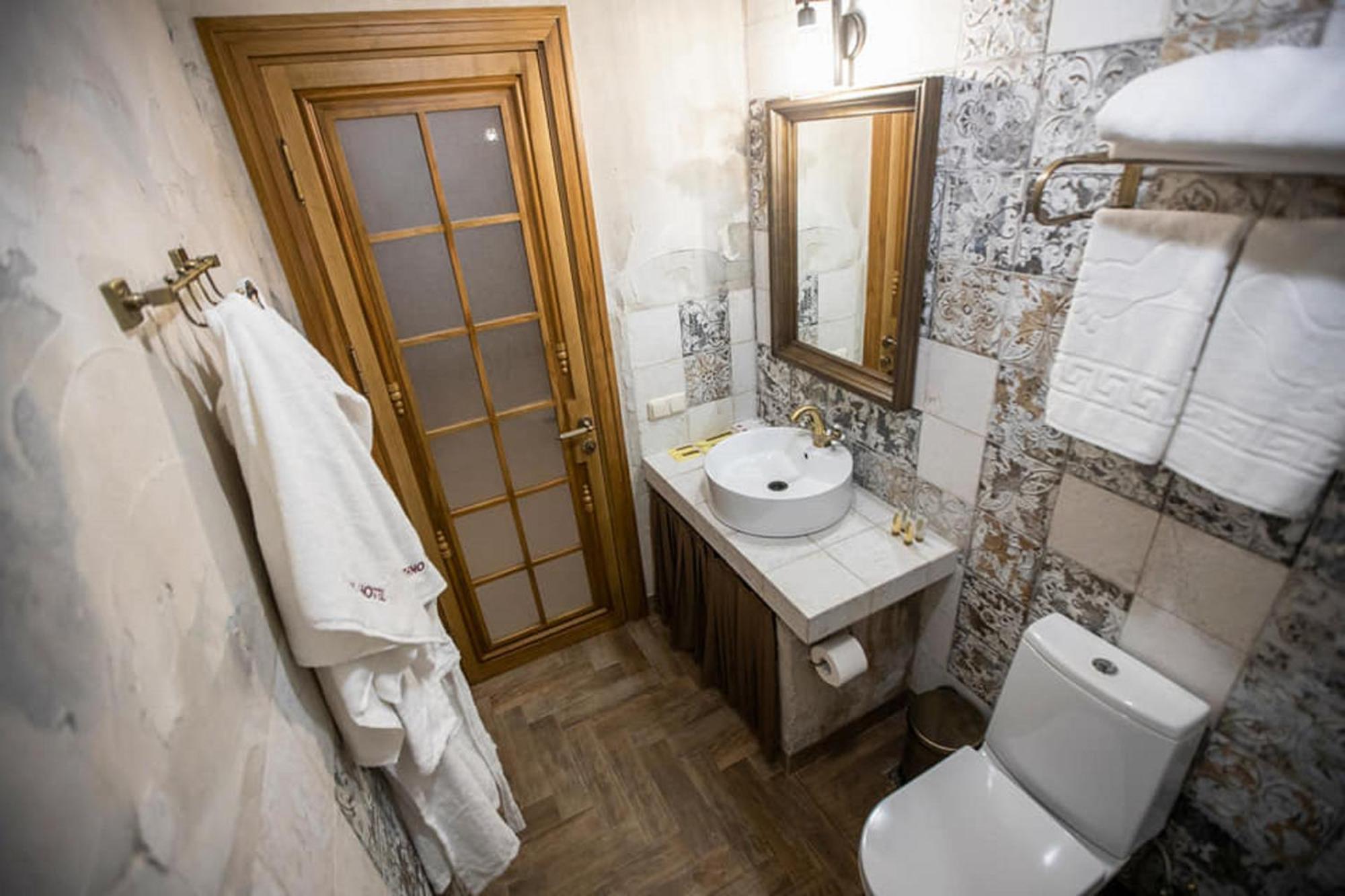 Boutique Ethno Hotel 기우므리 외부 사진